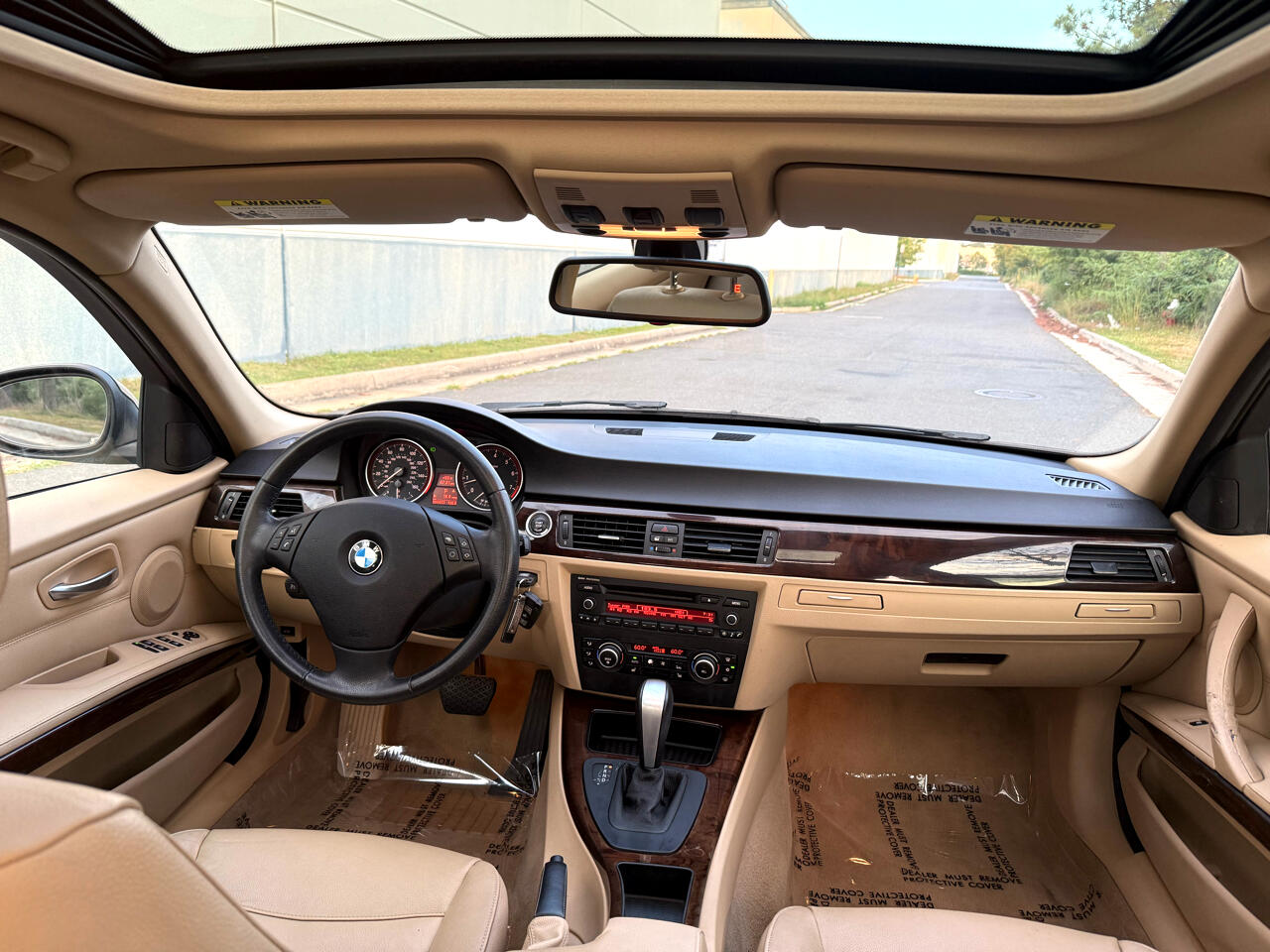 BMW 3 Series 4dr Sdn 328i RWD South Africa 2011 BMW 3 Series 4dr Sdn 328i RWD South Africa 2011