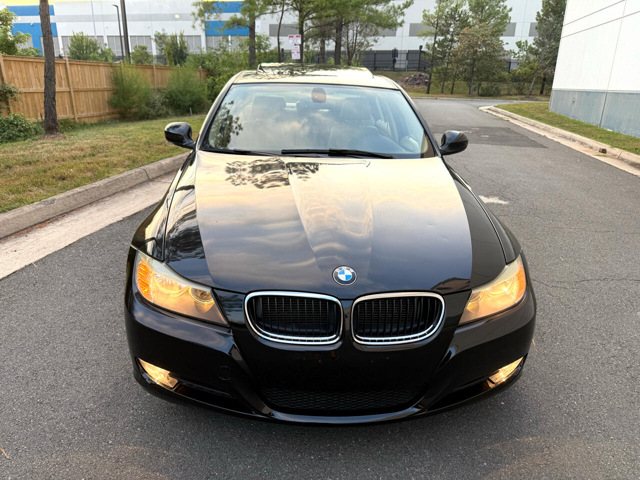 BMW 3 Series 4dr Sdn 328i RWD South Africa 2011 BMW 3 Series 4dr Sdn 328i RWD South Africa 2011