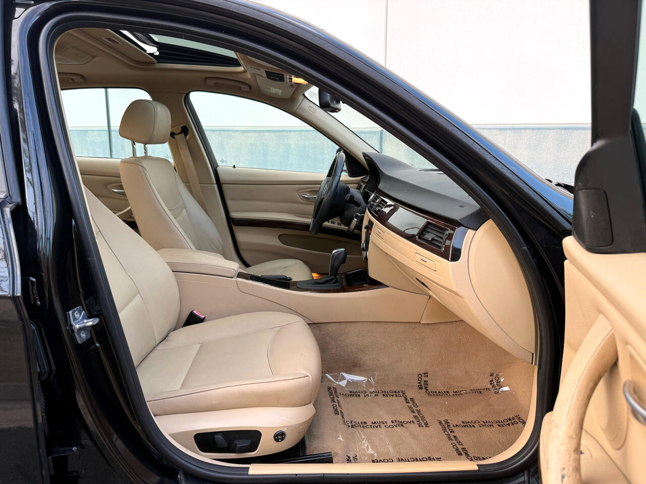 BMW 3 Series 4dr Sdn 328i RWD South Africa 2011 BMW 3 Series 4dr Sdn 328i RWD South Africa 2011