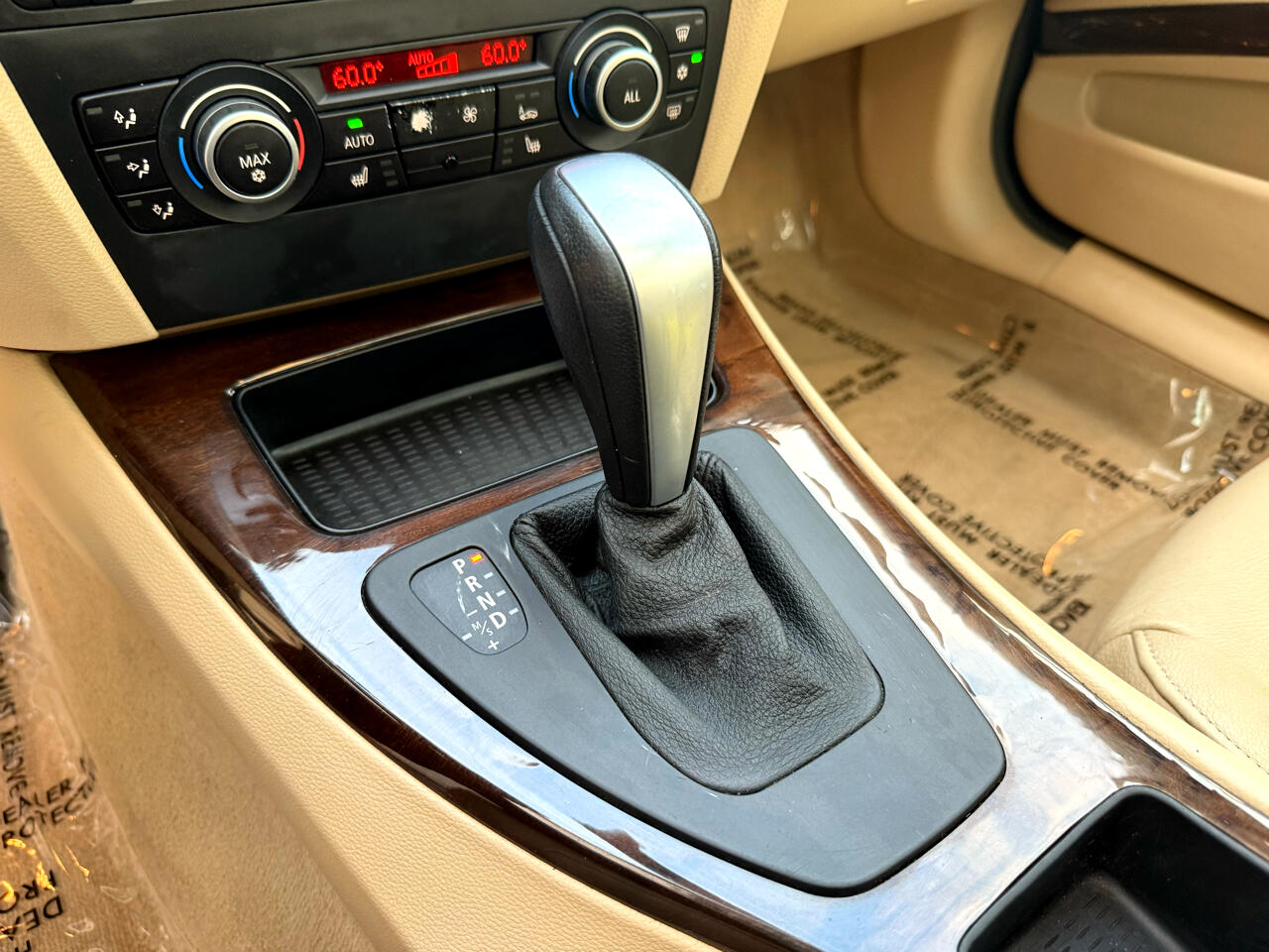 BMW 3 Series 4dr Sdn 328i RWD South Africa 2011 BMW 3 Series 4dr Sdn 328i RWD South Africa 2011