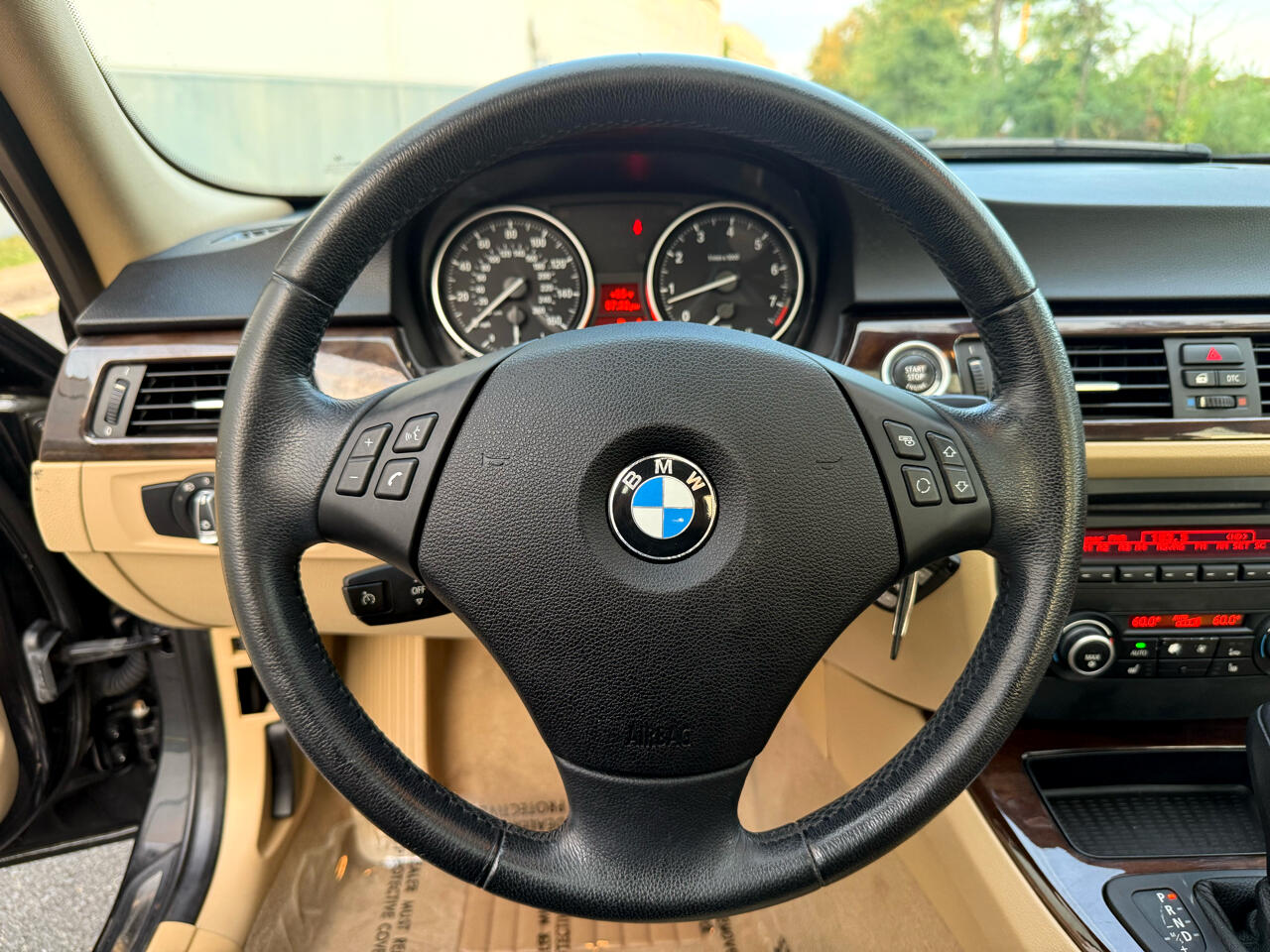 BMW 3 Series 4dr Sdn 328i RWD South Africa 2011 BMW 3 Series 4dr Sdn 328i RWD South Africa 2011