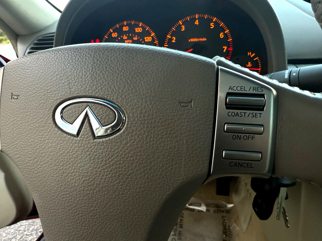 2004 Infiniti G35 Coupe photo 26