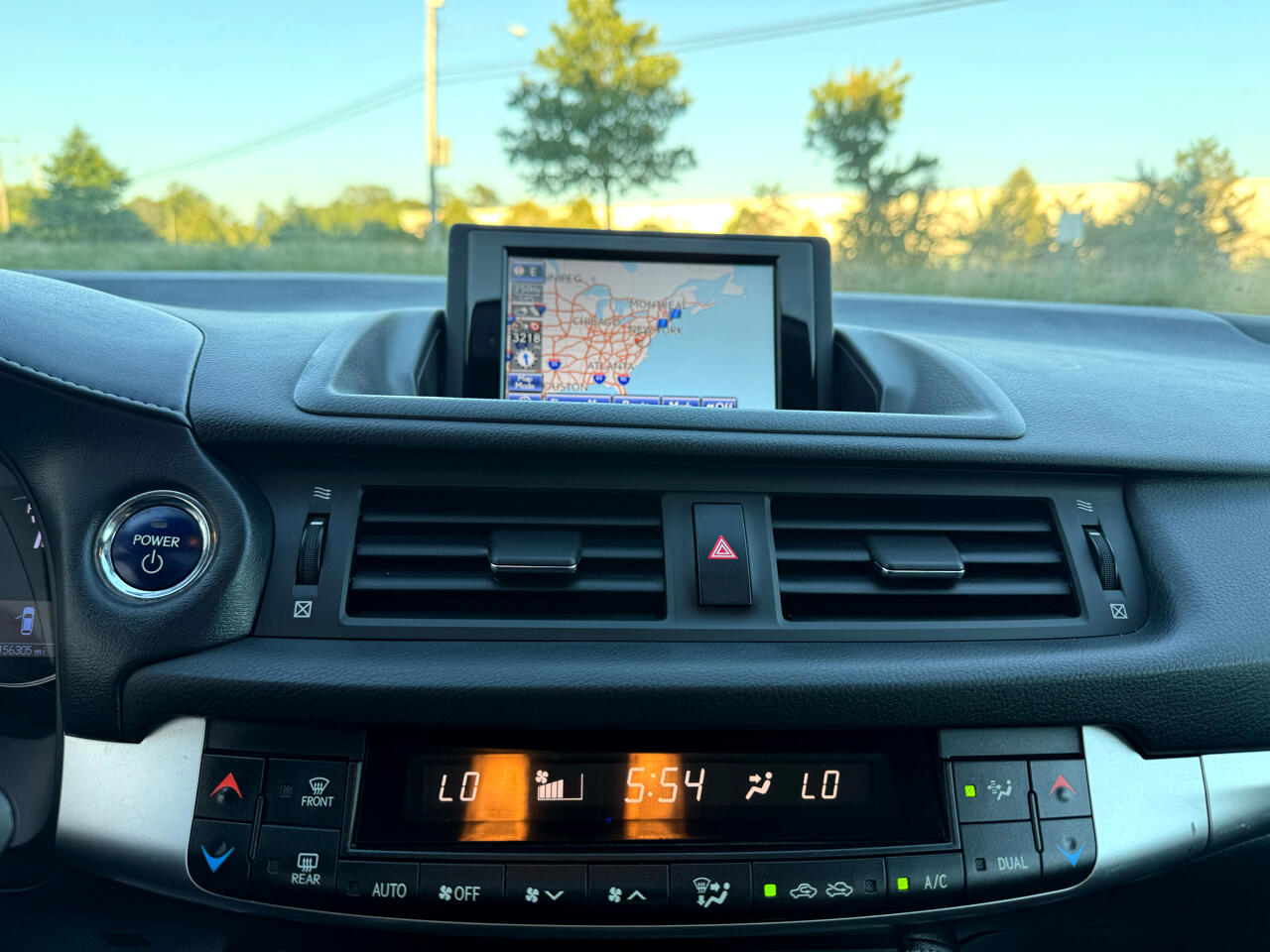 2013 Lexus CT 200h photo 24
