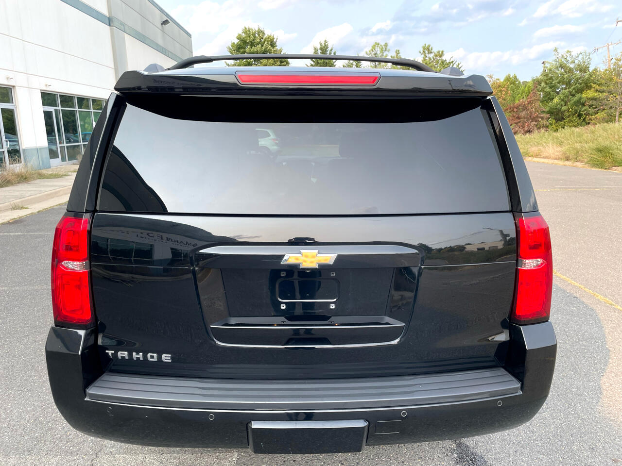 2016 Chevrolet Tahoe LT photo 7