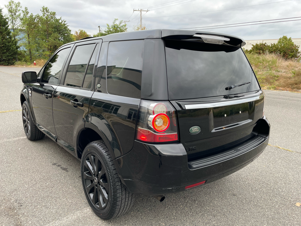 2015 Land Rover LR2 HSE photo 4