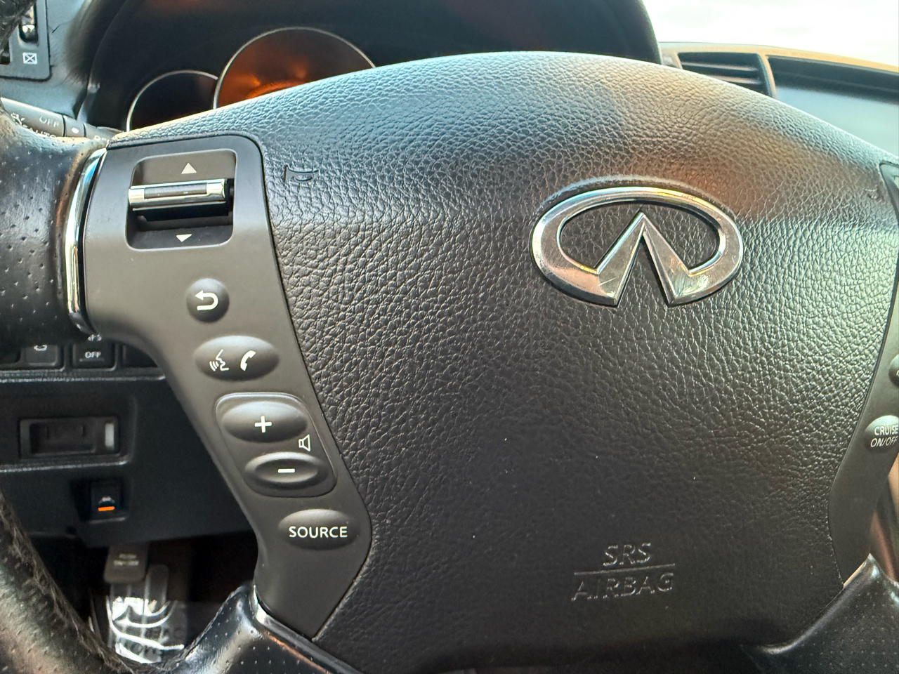 2006 Infiniti M35 photo 29