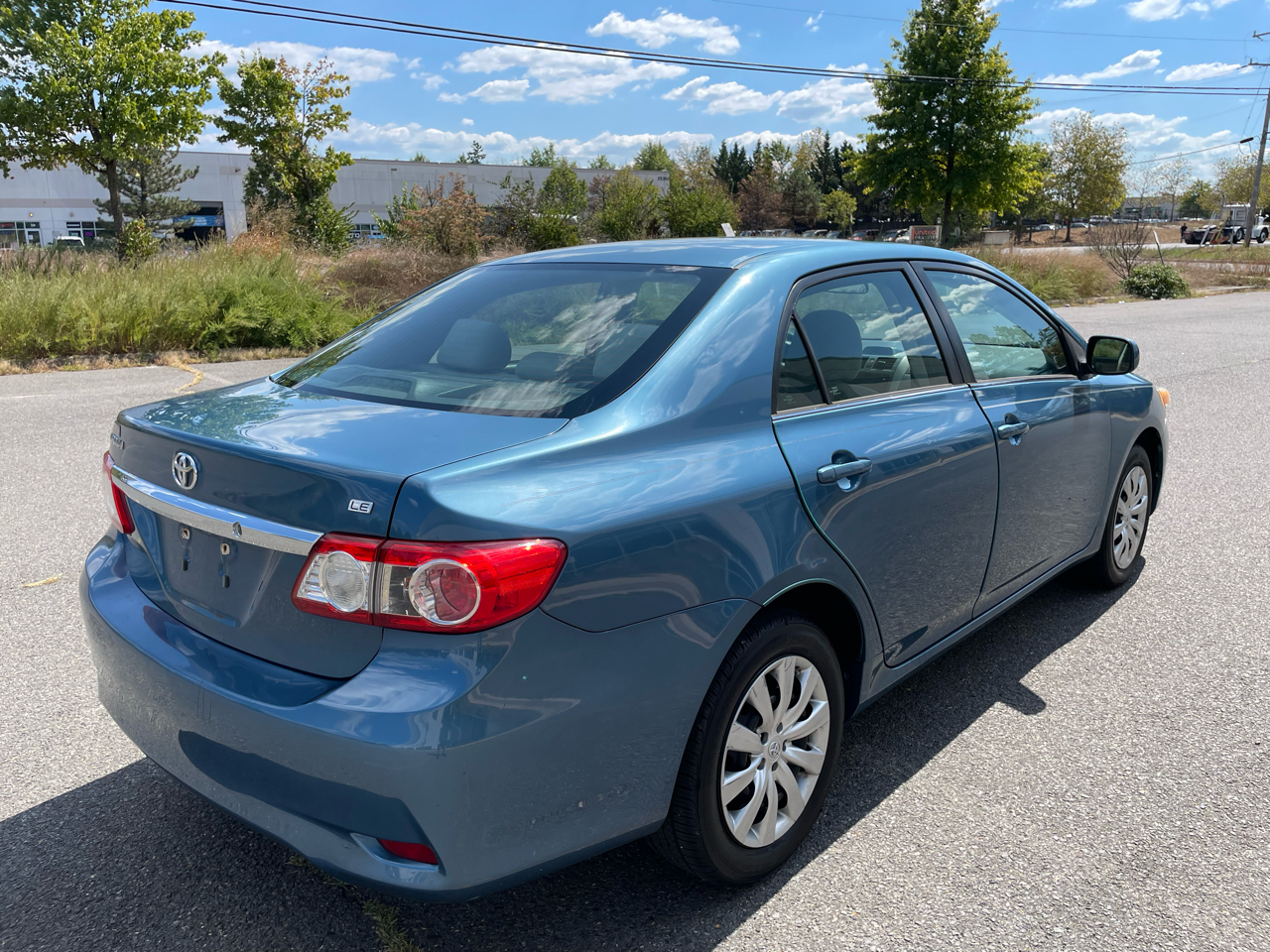 Toyota Corolla 4dr Sdn Auto LE Special Edition (Natl) 2013 Toyota Corolla 4dr Sdn Auto LE Special Edition (Natl) 2013