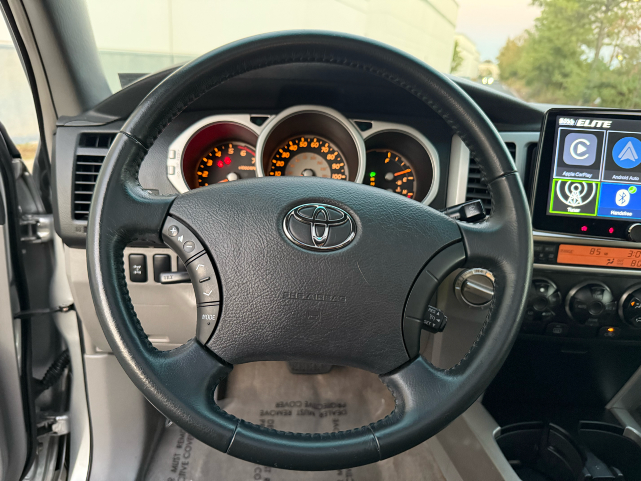 2005 Toyota 4Runner SR5 V6 4WD photo 31