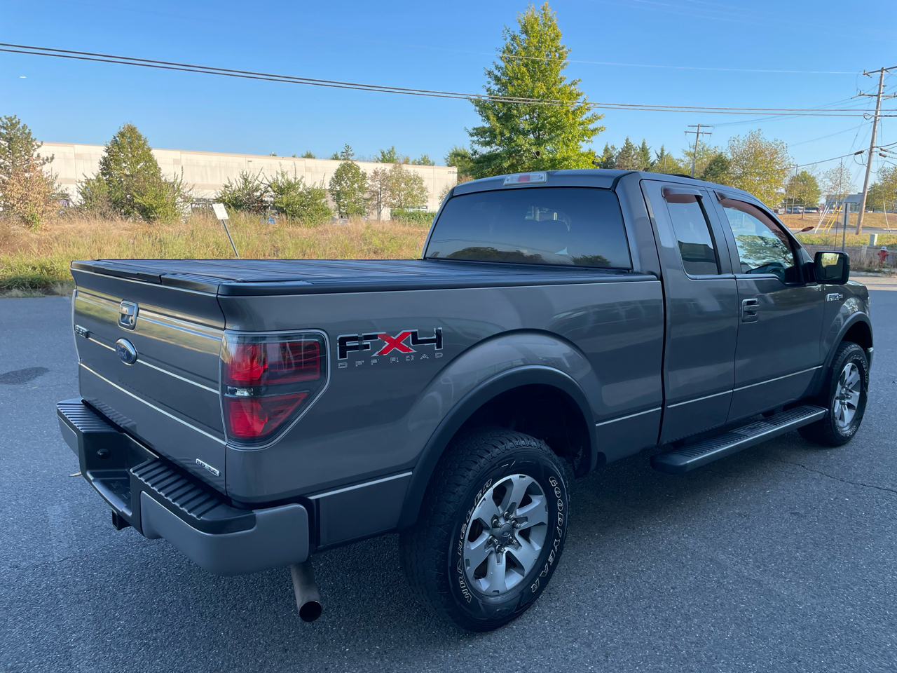 2011 Ford F-150 FX4 photo 4