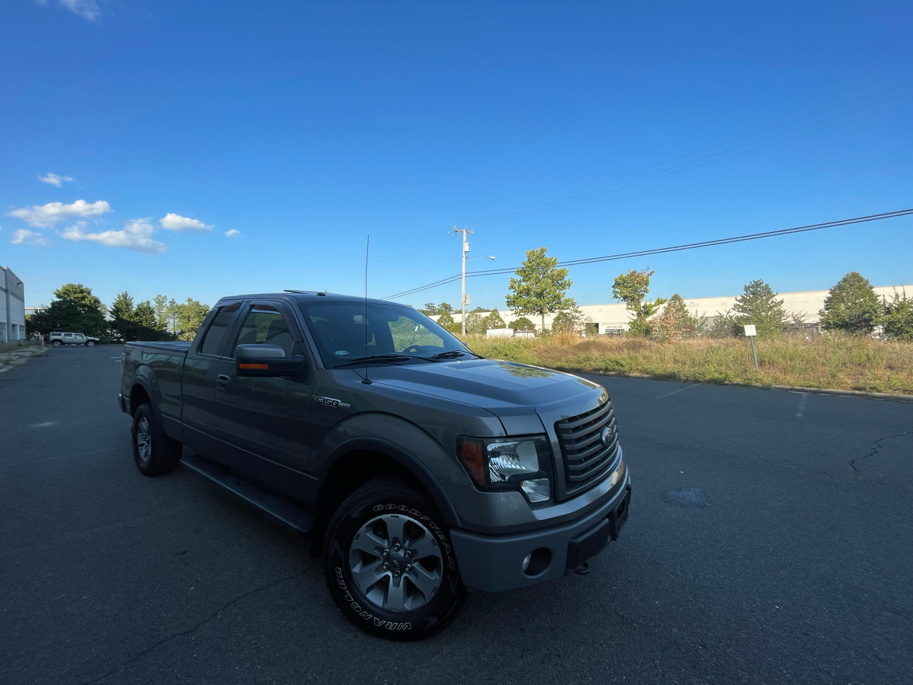 2011 Ford F-150 FX4 photo 6