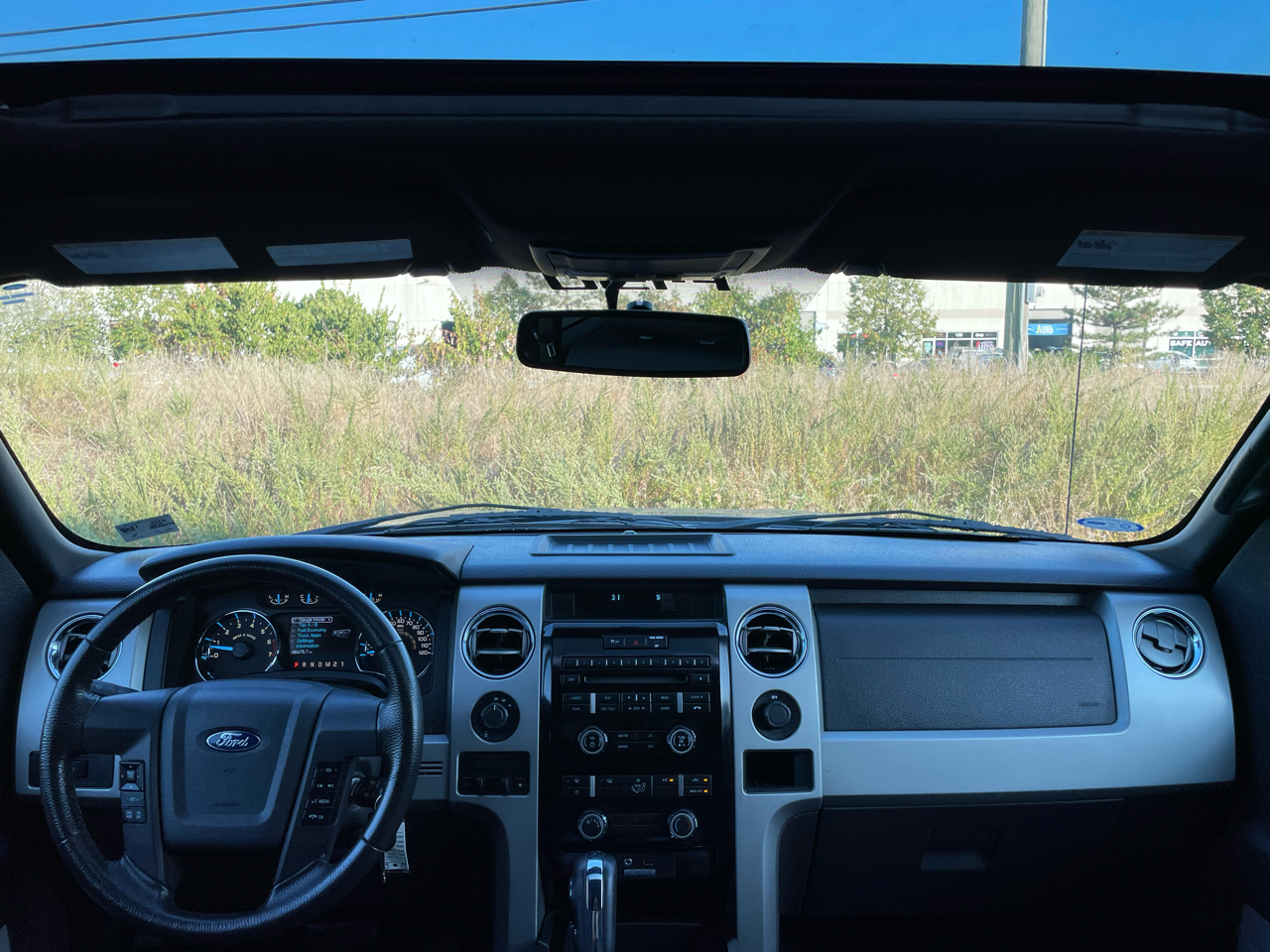 2011 Ford F-150 FX4 photo 23