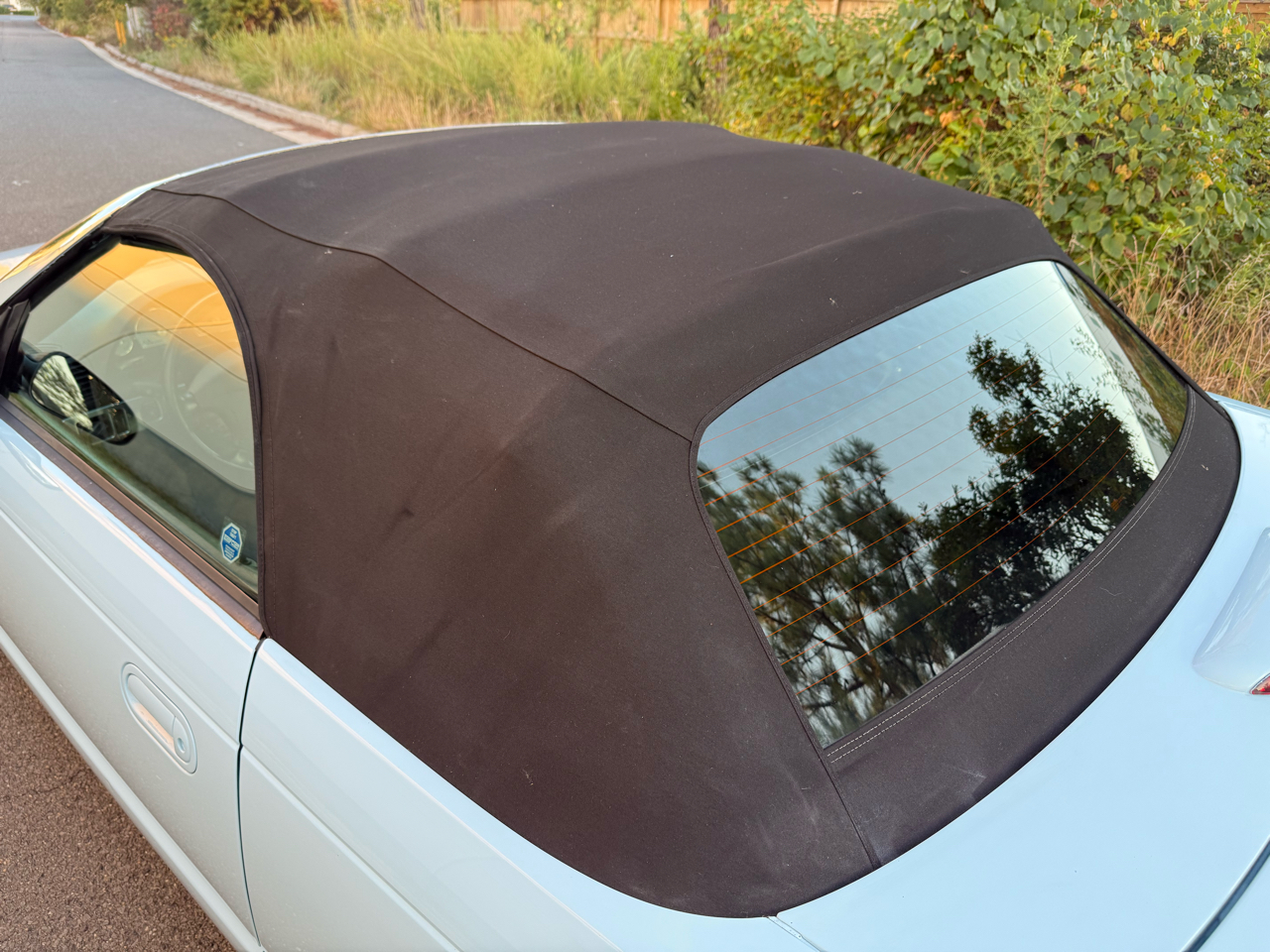 2004 Ford Thunderbird Premium photo 38