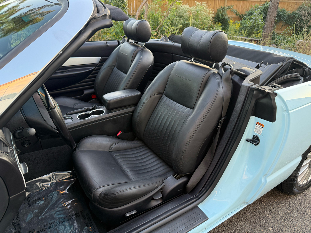 2004 Ford Thunderbird Premium photo 22
