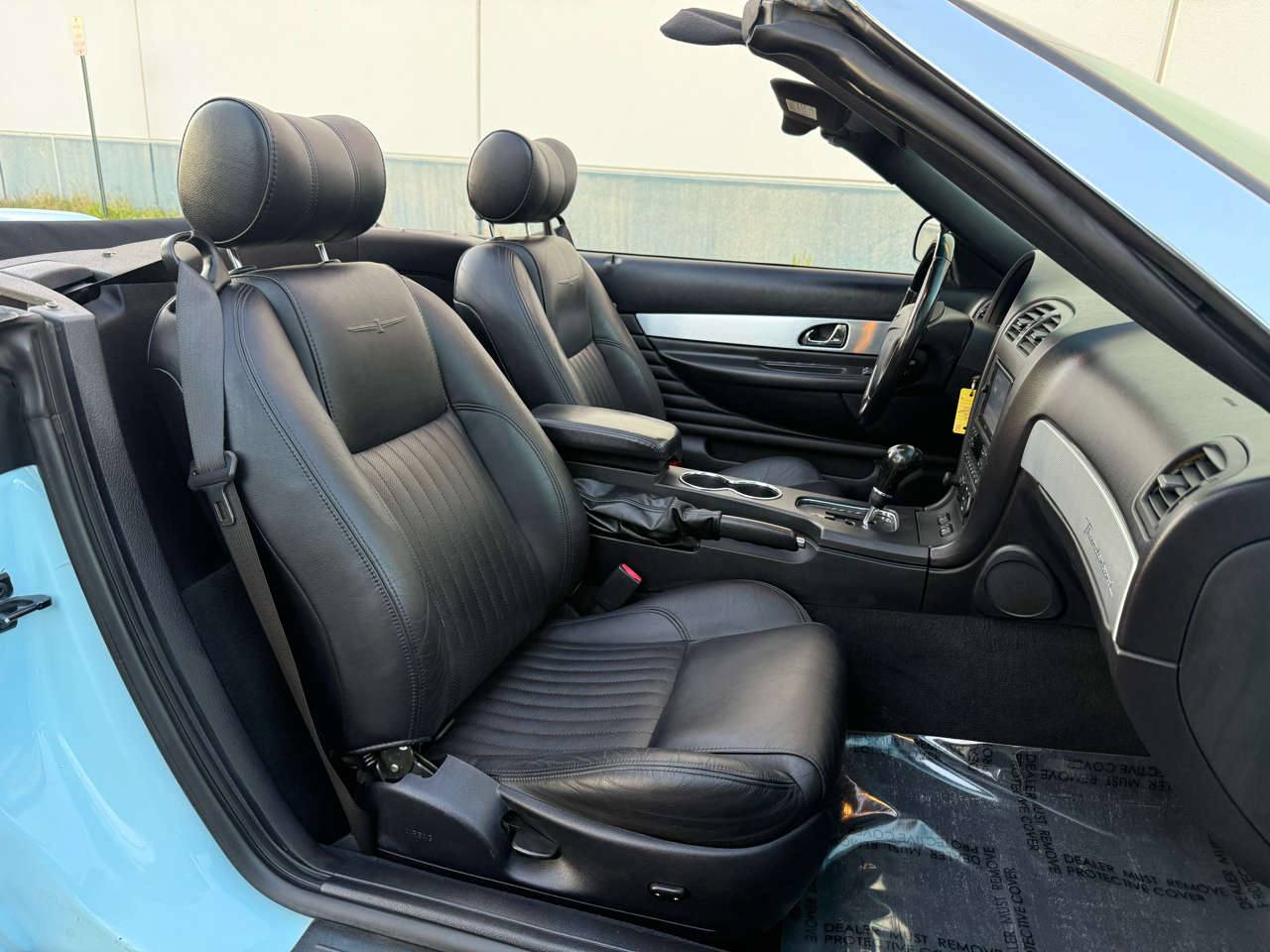 2004 Ford Thunderbird Premium photo 26