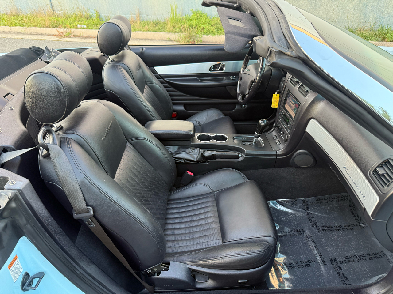 2004 Ford Thunderbird Premium photo 5