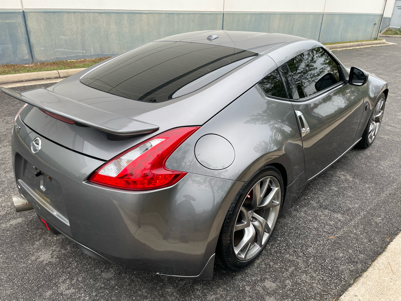2013 Nissan 370Z Touring photo 4