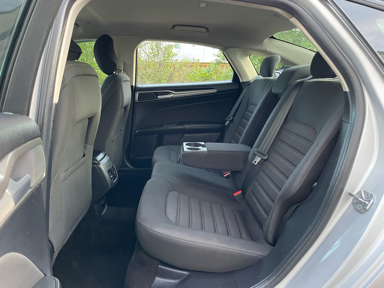 Ford Fusion Hybrid SE FWD 2019 Ford Fusion Hybrid SE FWD 2019