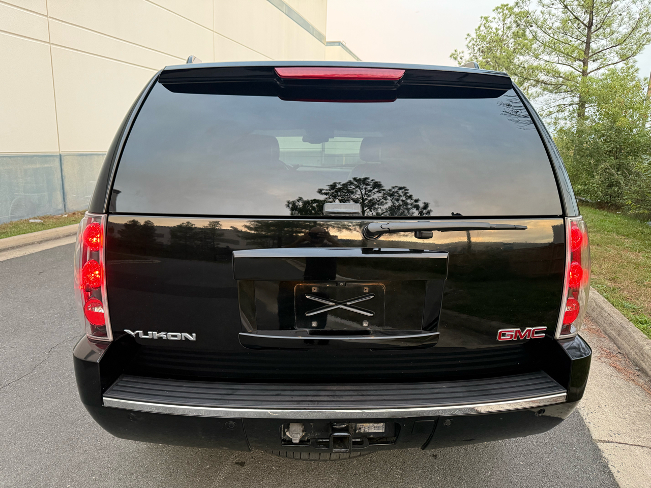 GMC Yukon Denali AWD 4dr 2007 GMC Yukon Denali AWD 4dr 2007