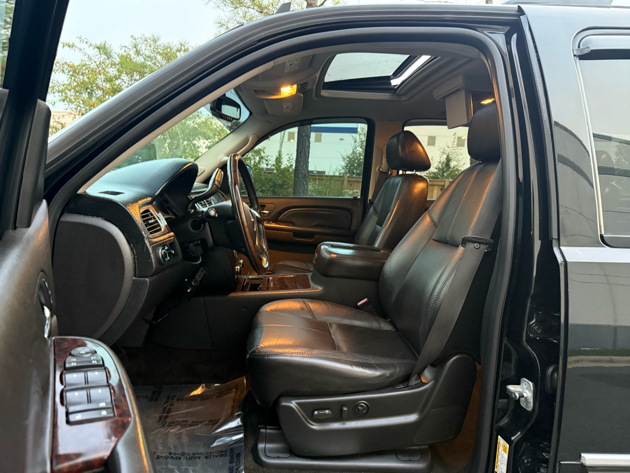 GMC Yukon Denali AWD 4dr 2007 GMC Yukon Denali AWD 4dr 2007