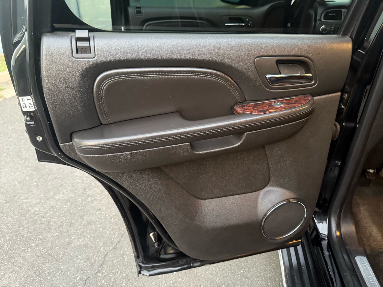 GMC Yukon Denali AWD 4dr 2007 GMC Yukon Denali AWD 4dr 2007