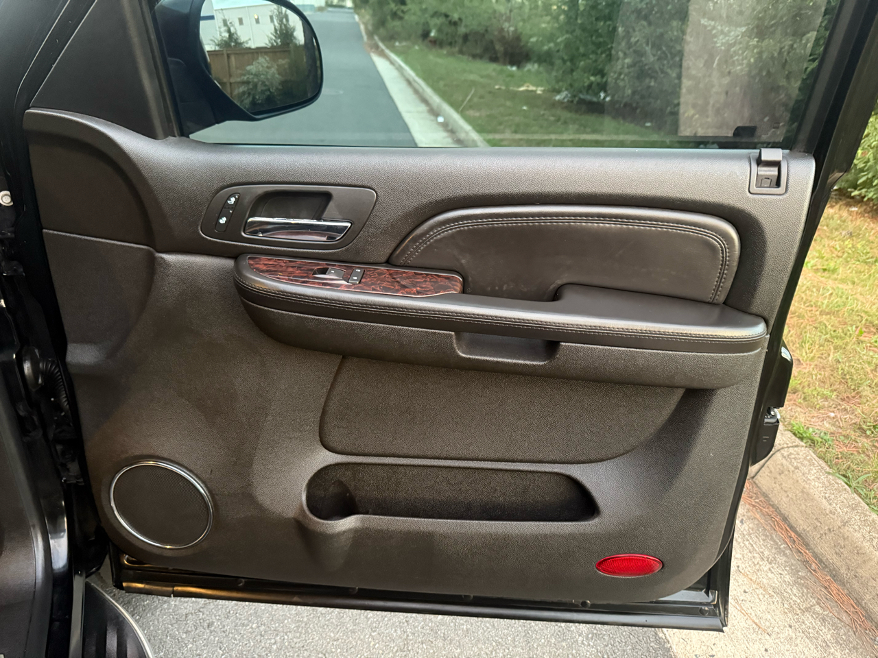 GMC Yukon Denali AWD 4dr 2007 GMC Yukon Denali AWD 4dr 2007