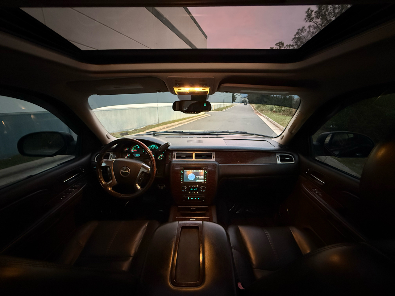 GMC Yukon Denali AWD 4dr 2007 GMC Yukon Denali AWD 4dr 2007