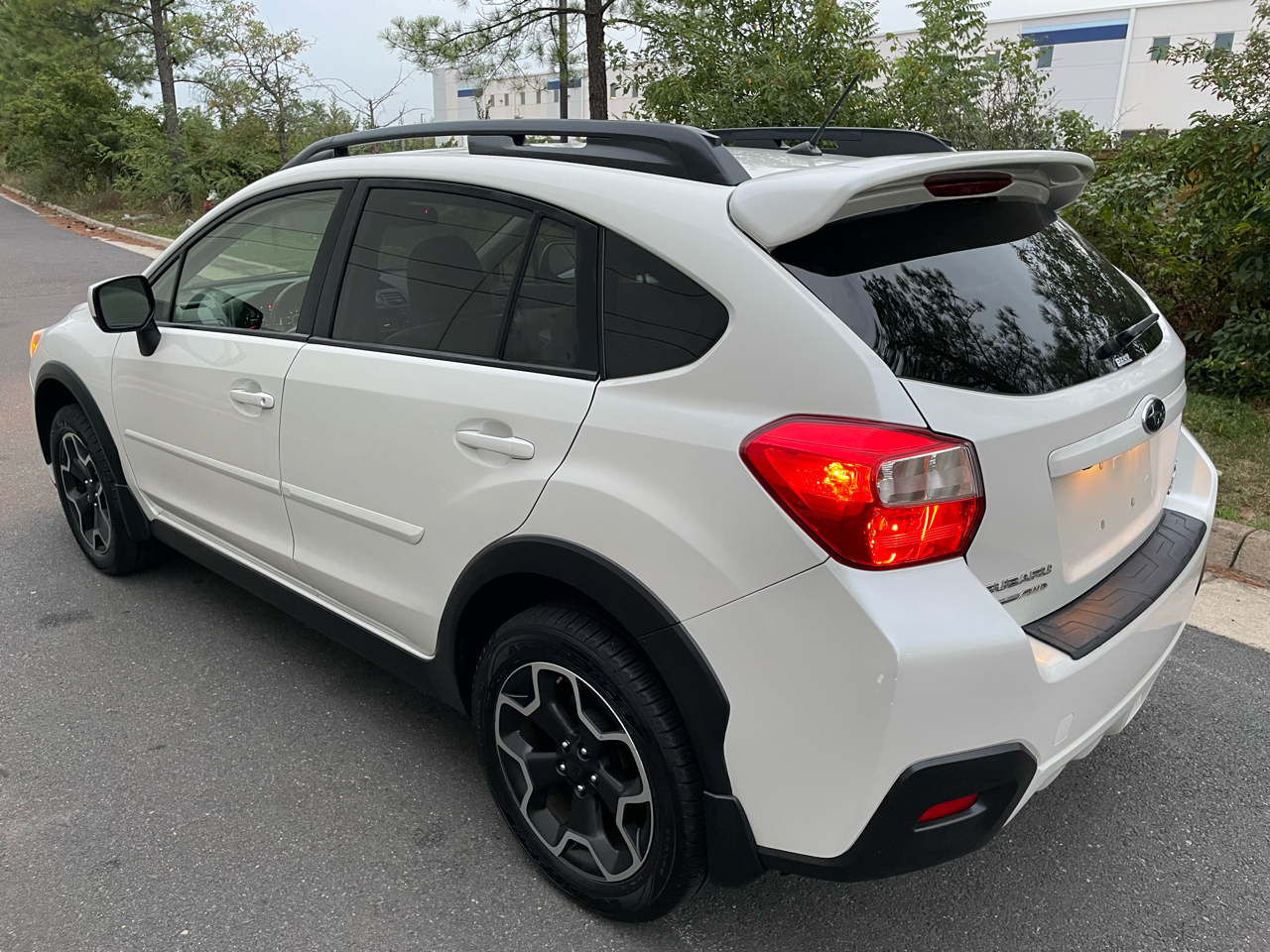 2014 Subaru Crosstrek 2.0i Limited photo 2