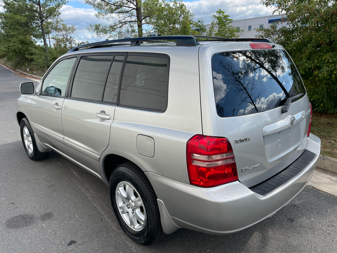 2003 Toyota Highlander photo 4