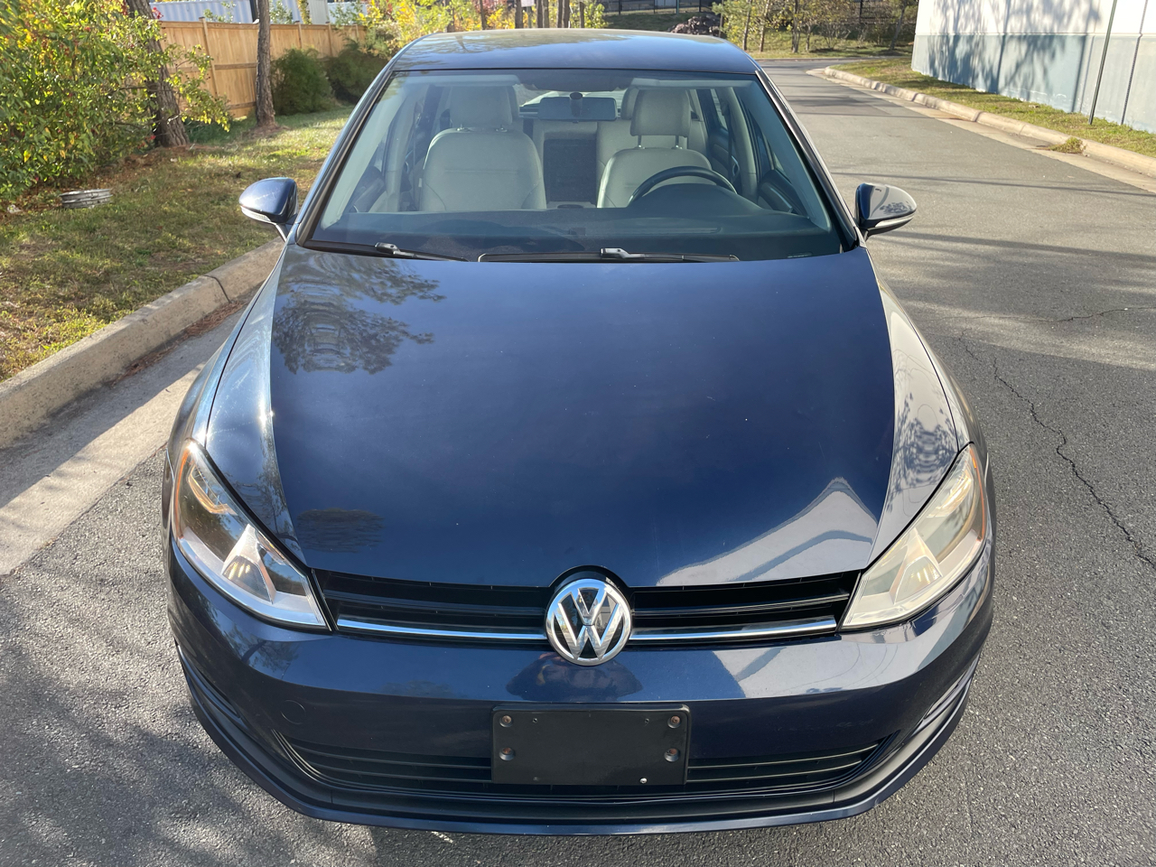 Volkswagen Golf 4dr HB Auto TSI S 2015 Volkswagen Golf 4dr HB Auto TSI S 2015