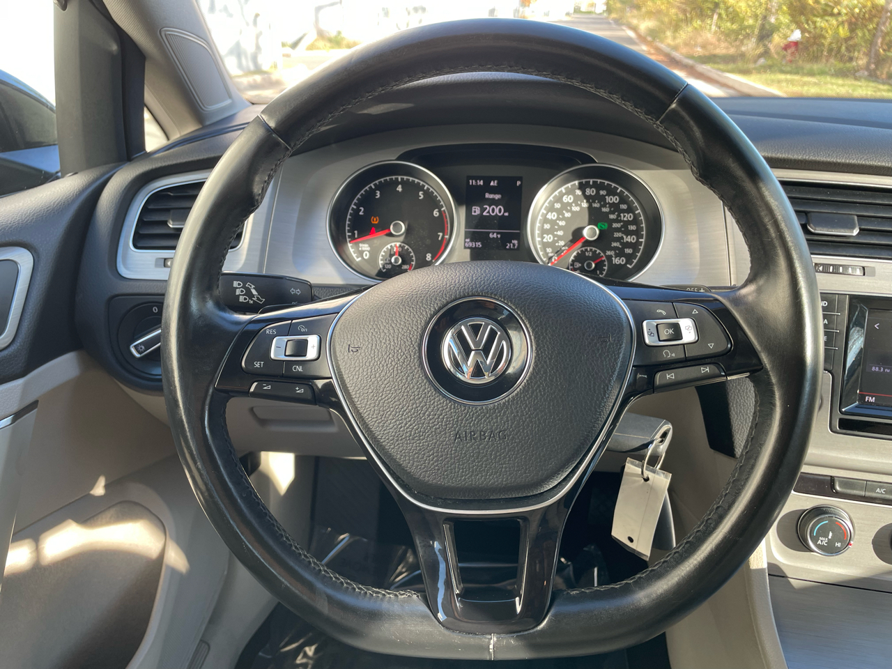 Volkswagen Golf 4dr HB Auto TSI S 2015 Volkswagen Golf 4dr HB Auto TSI S 2015