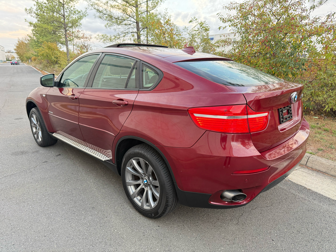 BMW X6 AWD 4dr 35i 2011 BMW X6 AWD 4dr 35i 2011