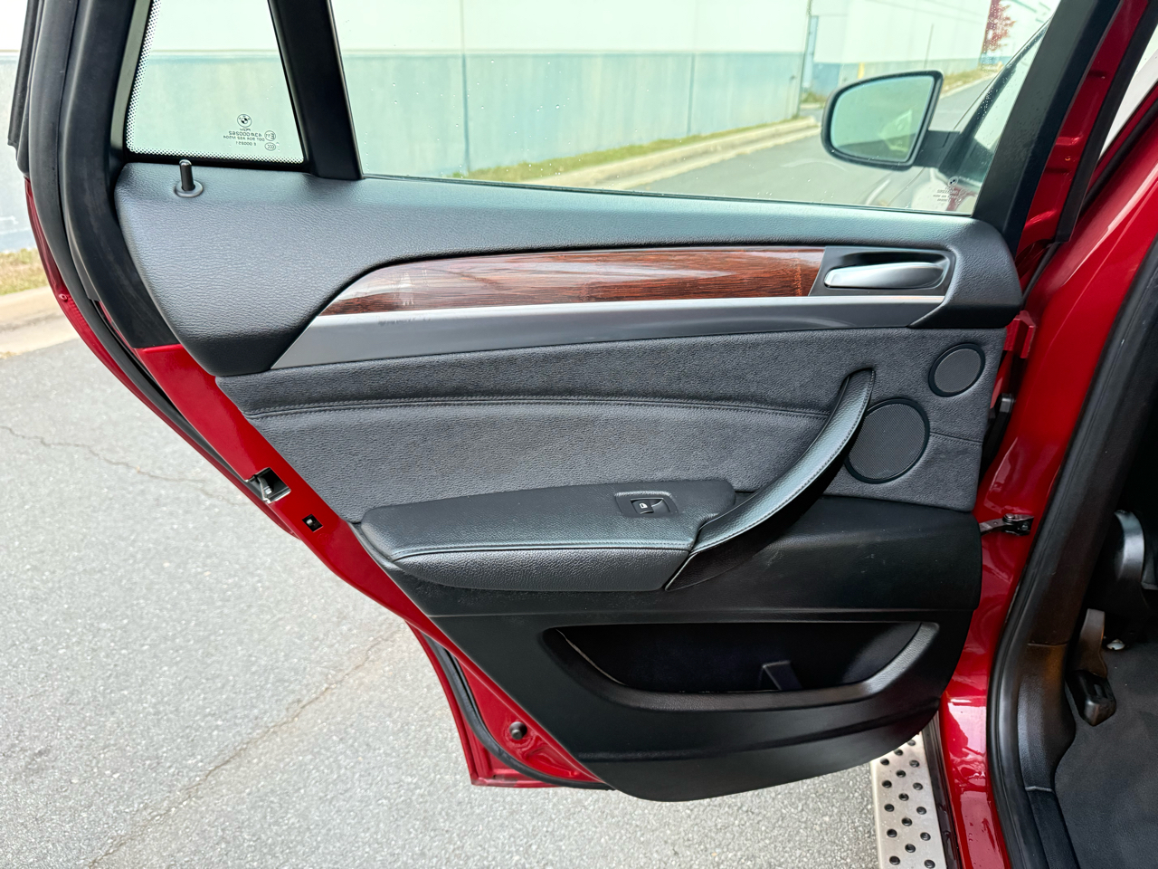 BMW X6 AWD 4dr 35i 2011 BMW X6 AWD 4dr 35i 2011