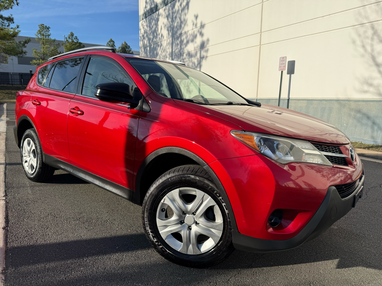 2013 Toyota RAV4 AWD 4dr LE (Natl)