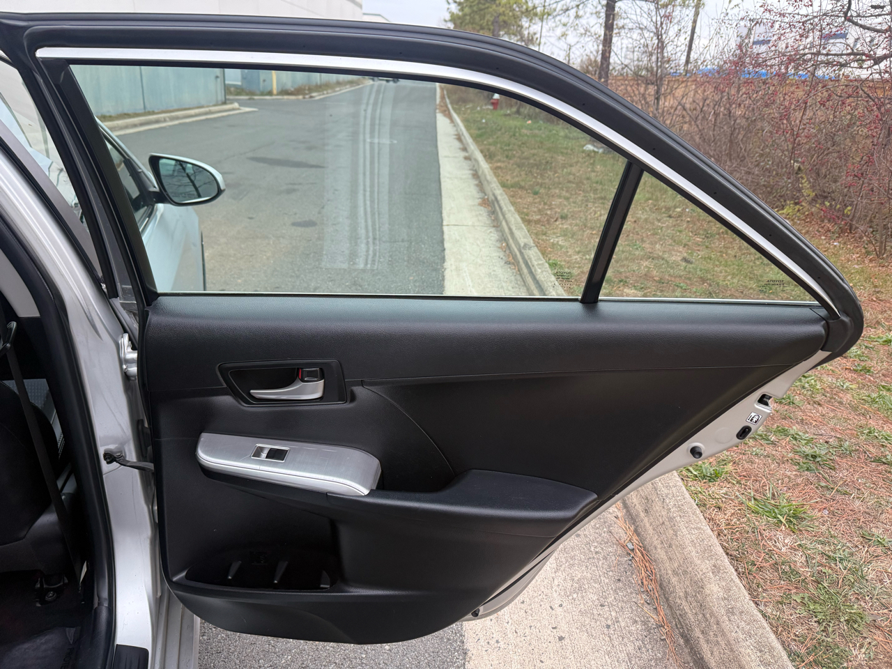 Toyota Camry 4dr Sdn I4 Auto SE Sport Limited Edition (Natl) 2012