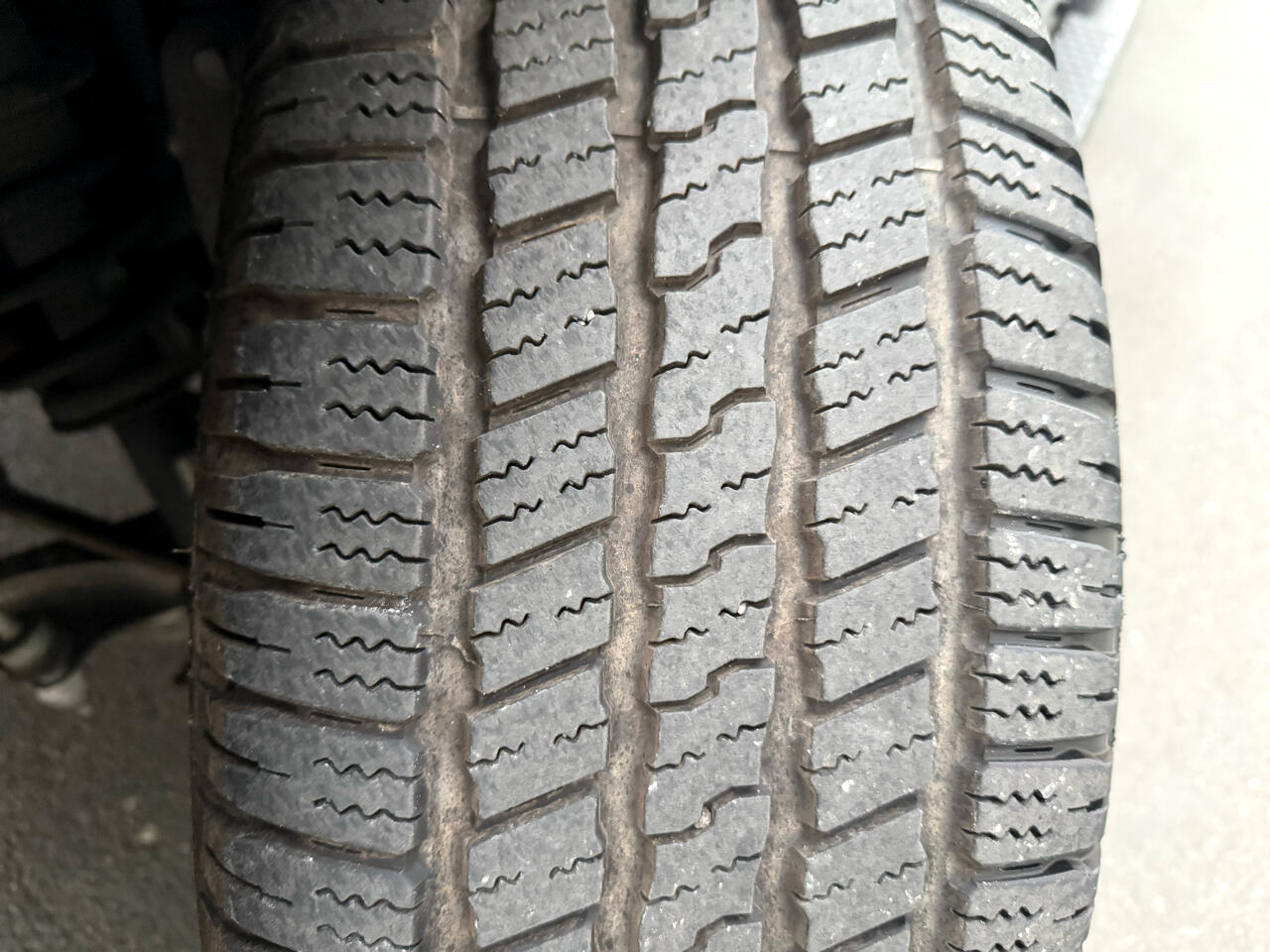 RAM 1500 4WD Quad Cab 140.5" Express 2015