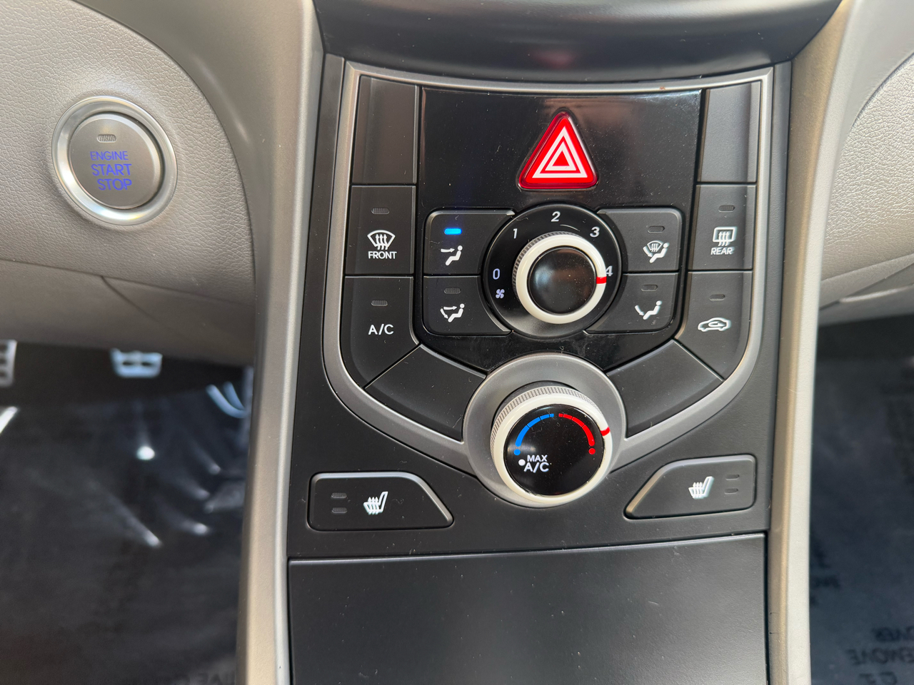 Hyundai Elantra 4dr Sdn Man Sport (Ulsan Plant) 2014