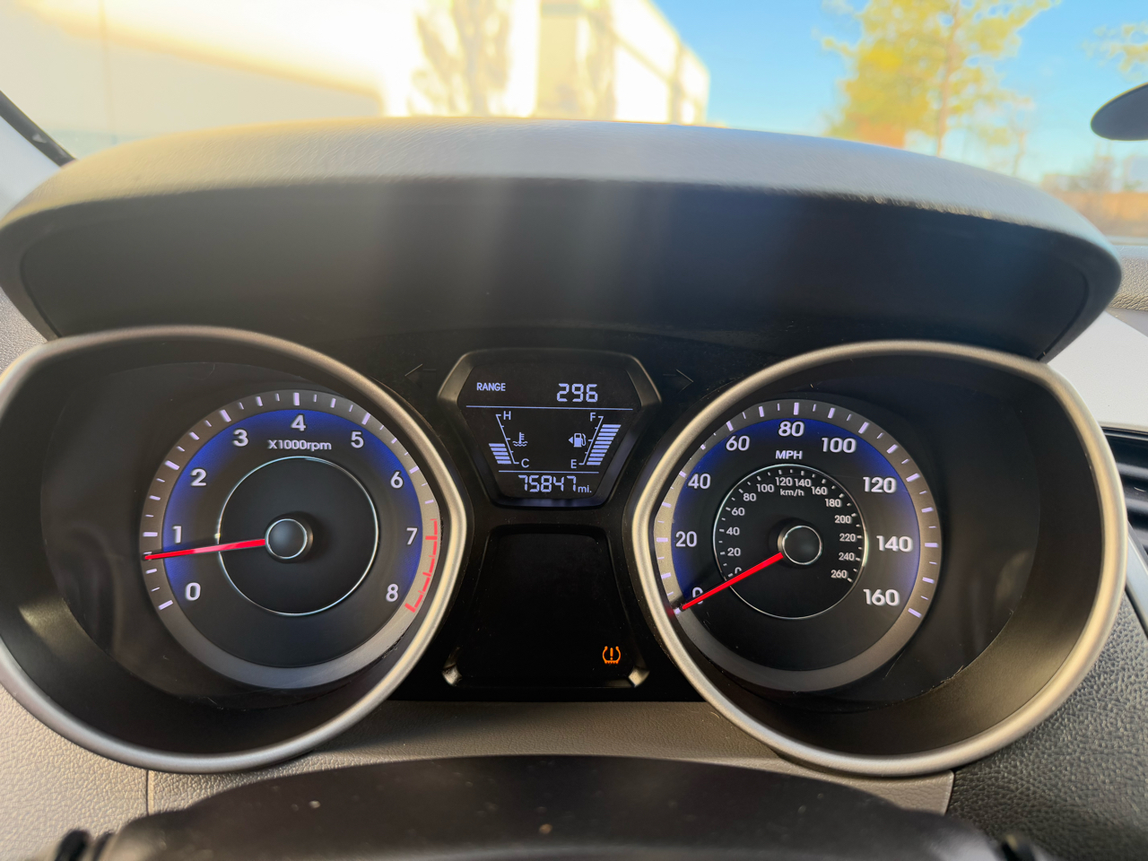 Hyundai Elantra 4dr Sdn Man Sport (Ulsan Plant) 2014