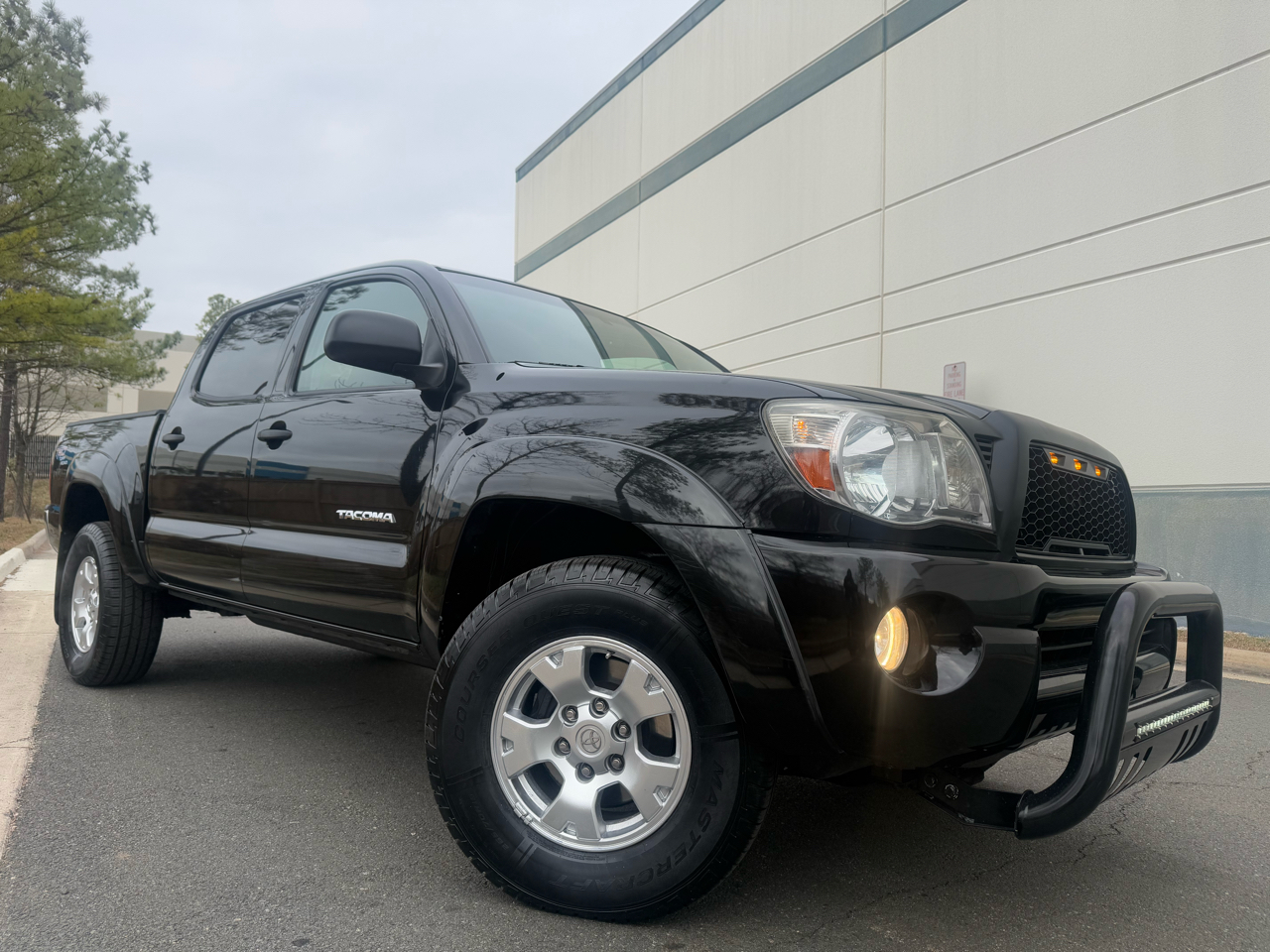 Toyota Tacoma 4WD Double V6 MT (Natl) 2010