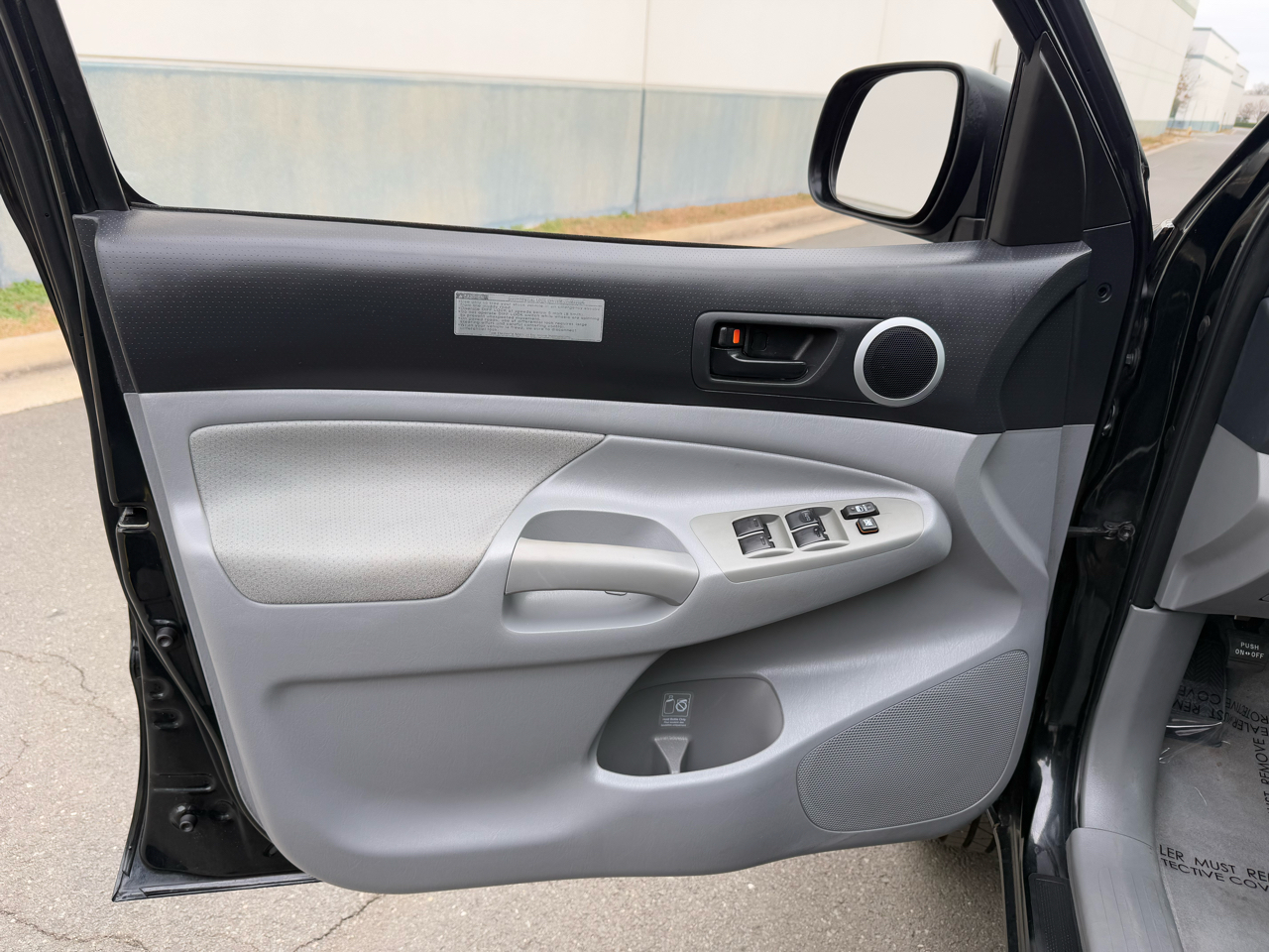 Toyota Tacoma 4WD Double V6 MT (Natl) 2010