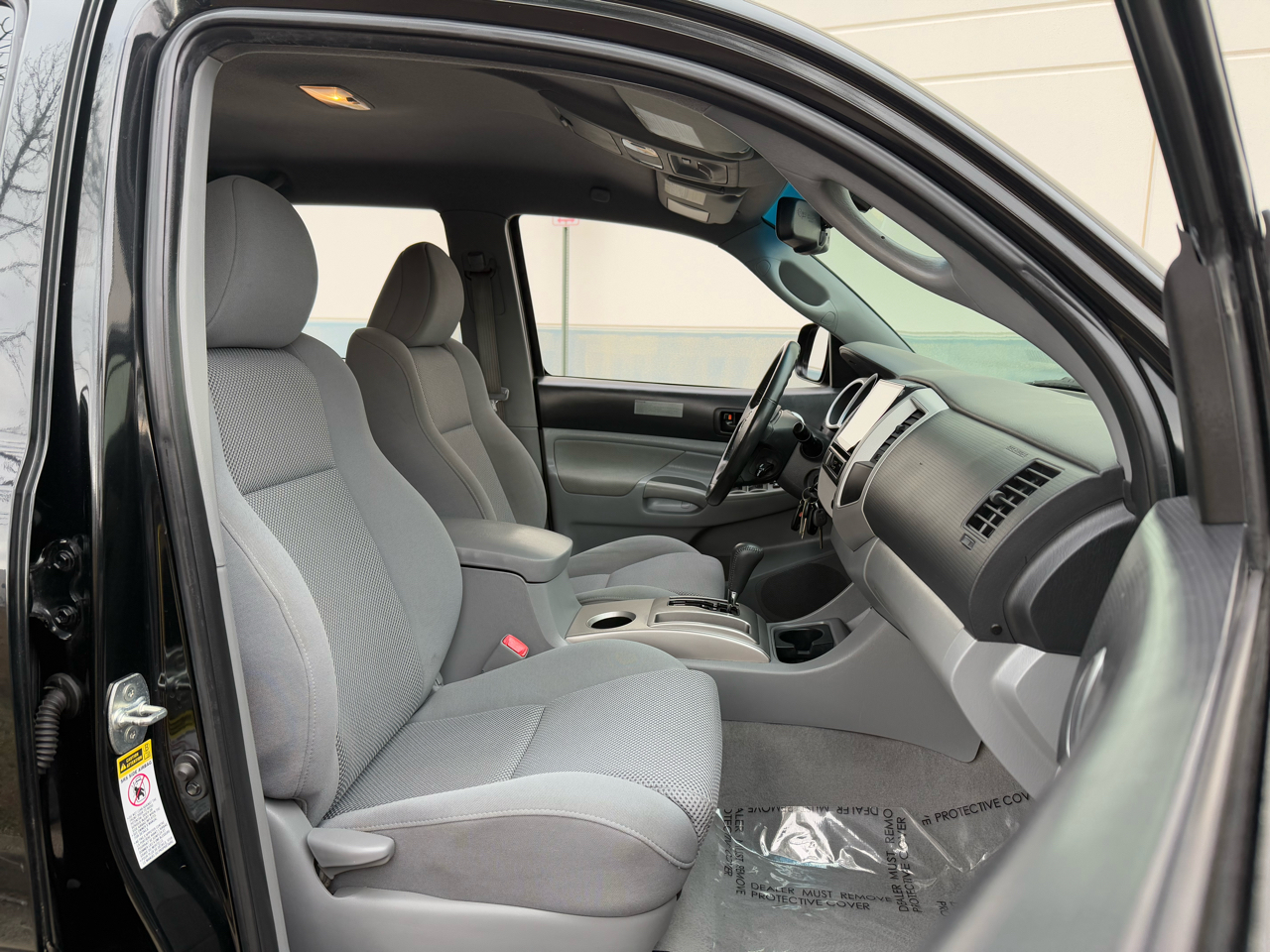 Toyota Tacoma 4WD Double V6 MT (Natl) 2010