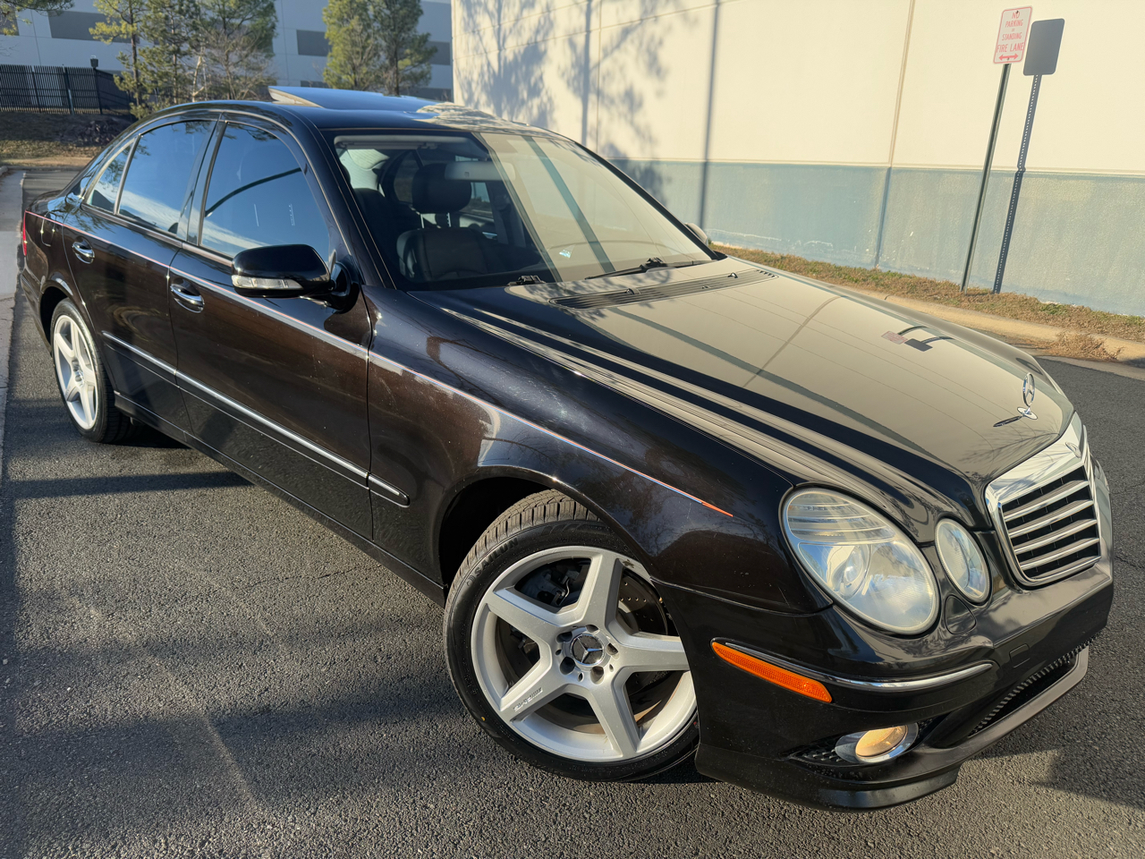 Mercedes-Benz E-Class 4dr Sdn 3.5L 4MATIC 2007