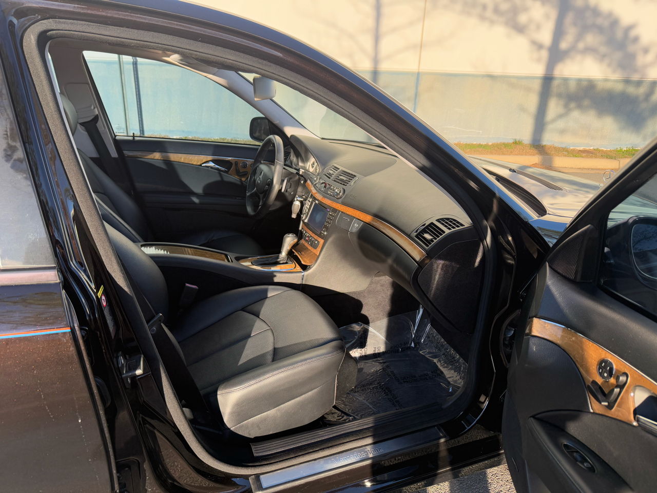 Mercedes-Benz E-Class 4dr Sdn 3.5L 4MATIC 2007