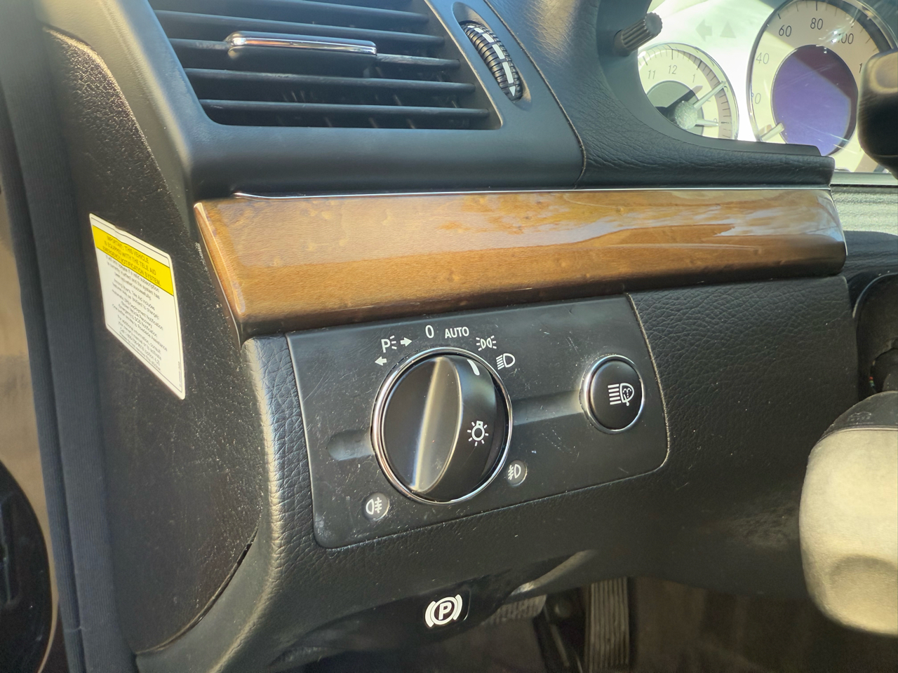 Mercedes-Benz E-Class 4dr Sdn 3.5L 4MATIC 2007