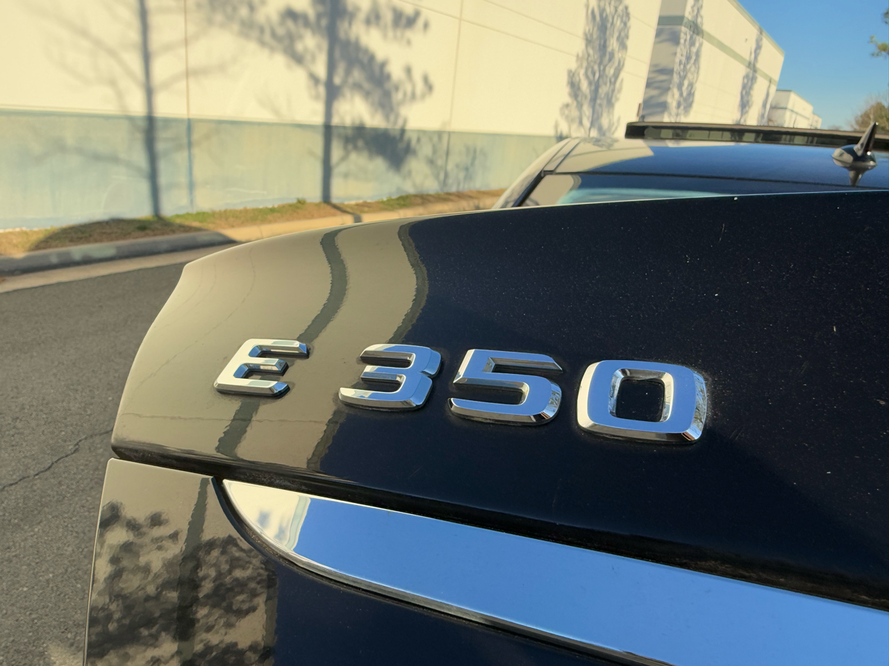 Mercedes-Benz E-Class 4dr Sdn 3.5L 4MATIC 2007