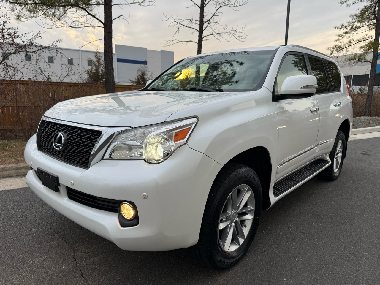 Lexus GX 460 4WD 4dr 2012