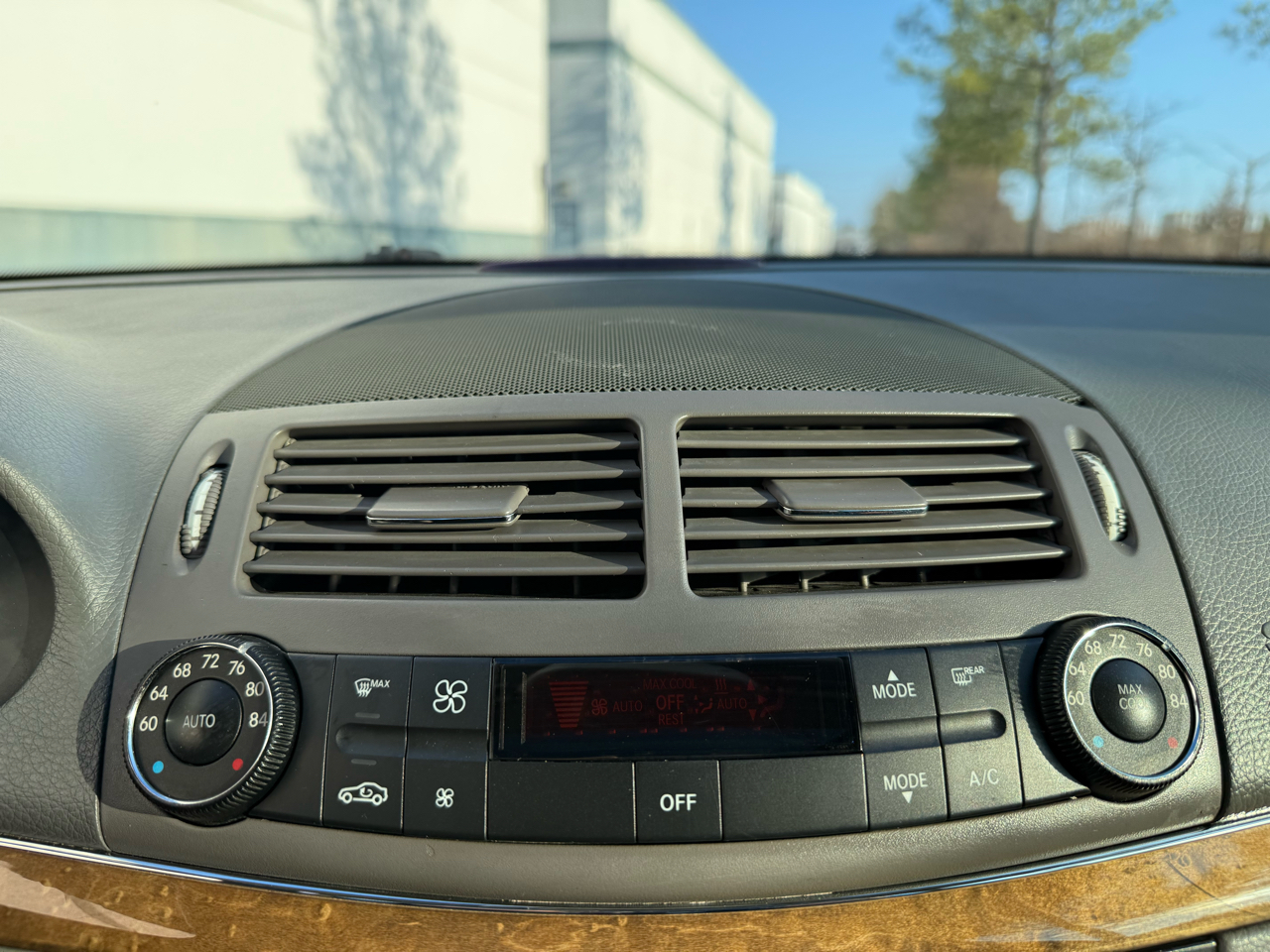 Mercedes-Benz E-Class 4dr Sdn Sport 3.5L 4MATIC 2008