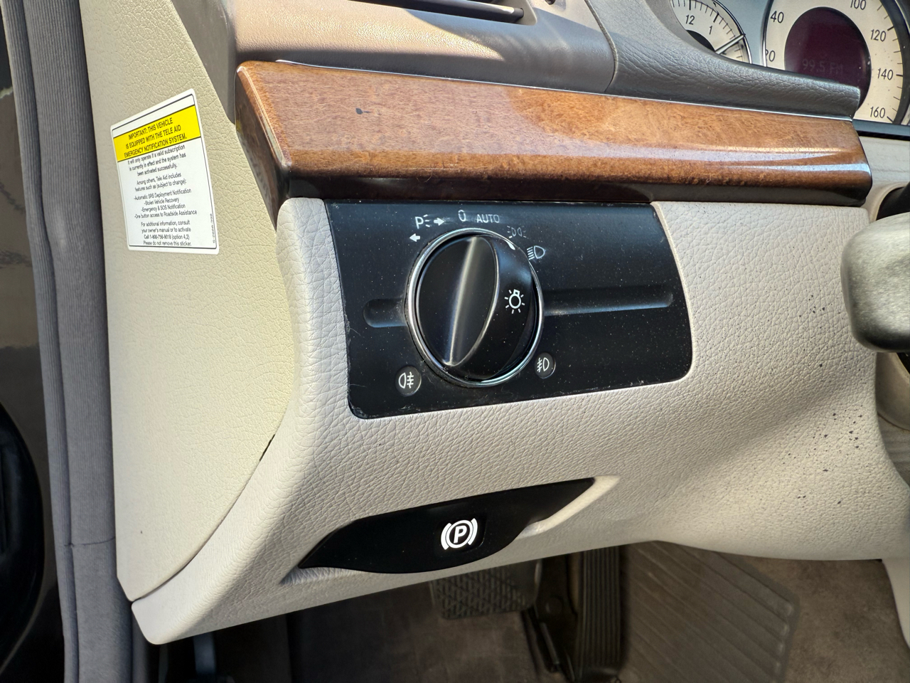 Mercedes-Benz E-Class 4dr Sdn Sport 3.5L 4MATIC 2008