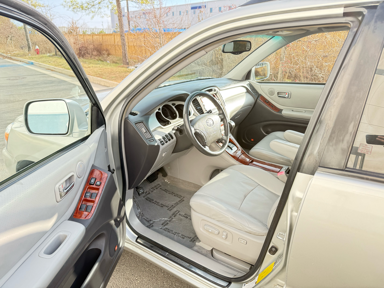 Toyota Highlander Hybrid 4dr 4WD (Natl) 2006