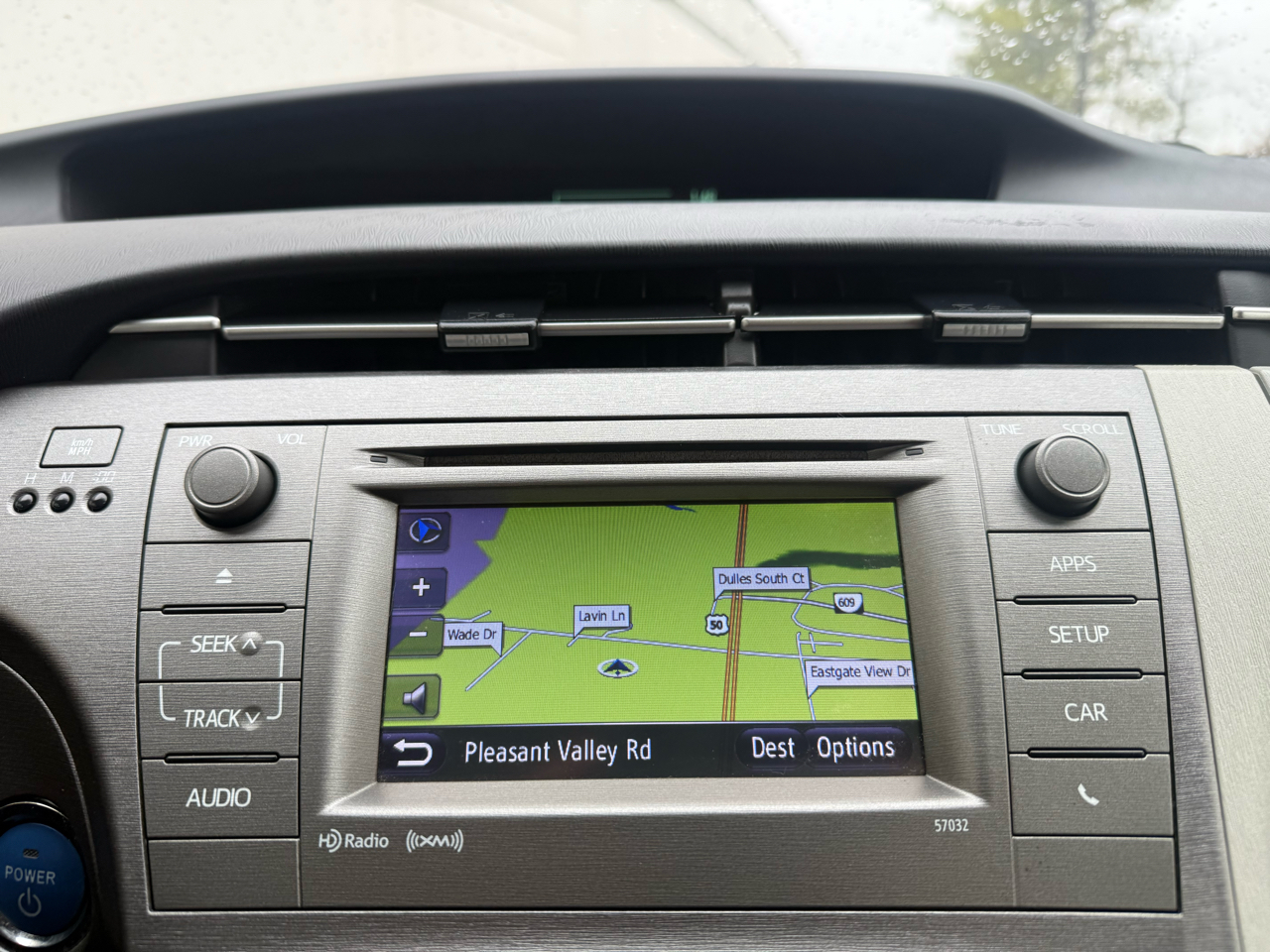 Toyota Prius 5dr HB Persona Series Special Edition (Natl) 2015