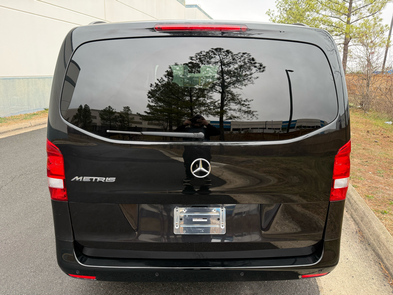 Mercedes-Benz Metris Passenger Van RWD 126" 2016